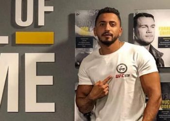 هل يجمع الممثل محمد القرموطي نجوم مسرح مصر في عمل مشترك