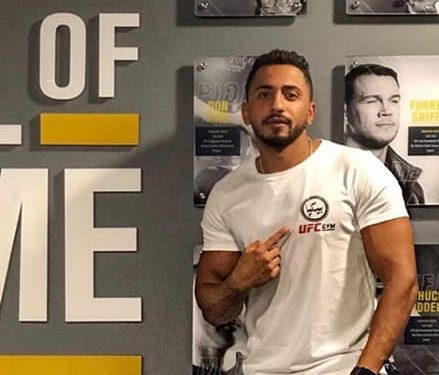 هل يجمع الممثل محمد القرموطي نجوم مسرح مصر في عمل مشترك