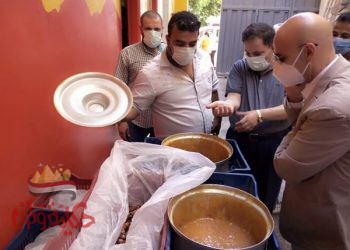 وكيل وزارة الصحة بالشرقية يقود حملة علي مصانع الأغذية ببلبيس ويضبط ٥٠ طن مخللات