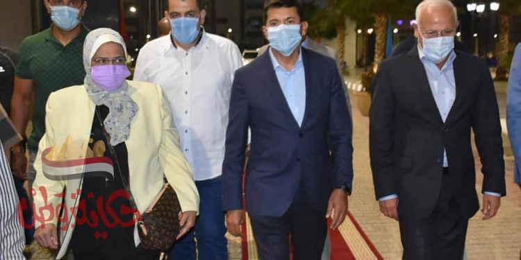 وزير الرياضة ومحافظ بورسعيد يشهدان تدريبات لاعبي الإسكواش ضمن المشروع القومي للموهبة بالمدينة الرياضية