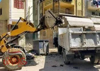 إستمرار حملات النظافة ورفع التراكمات بمركز ومدينة رشيد .