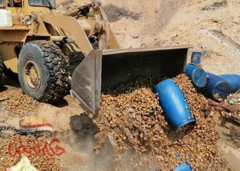 إعدام ٨ طن أغذية فاسدة بمخزن بالعاشر من رمضان