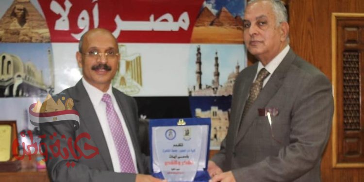 بحضور رئيس جامعة القاهرة والجندي وبكري عميد دار العلوم يفتتح برنامجها الجديد معركة الوعي