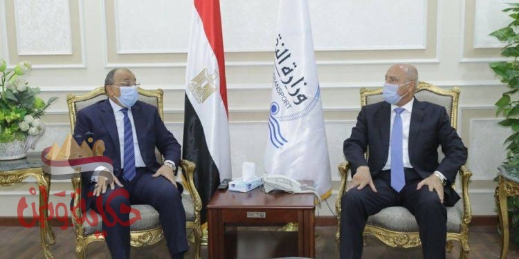 كامل الوزير وشعراوي يتابعان معدلات تنفيذ أعمال رصف وتطوير ورفع كفاءة الطرق المحلية داخل 12 محافظة