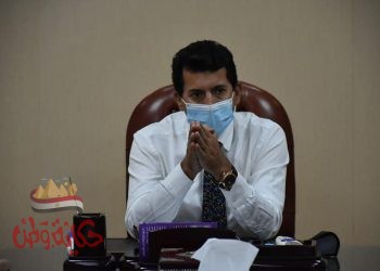 “صبحى” يناقش الأفكار والمبادرات الجديدة في ” سمينار الشباب” الأسبوعي