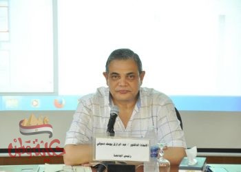 رئيس جامعة كفرالشيخ يترأس الاجتماع الشهري لمجلس العمداء