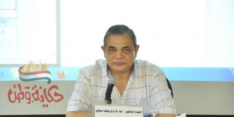 رئيس جامعة كفرالشيخ يترأس الاجتماع الشهري لمجلس العمداء