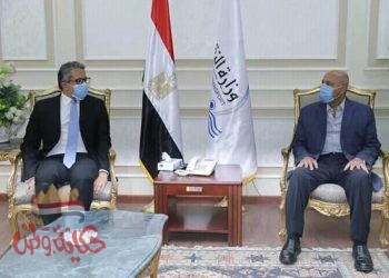 النقل والسياحة والآثار يستعرضان مساهمة قطاعات النقل المختلفة لتدعيم قطاع السياحة