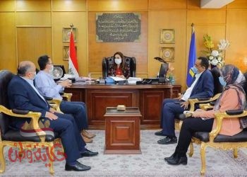 محافظ دمياط تناقش سبل عقد مشروع لرعاية ذوي الإعاقة الذهنية