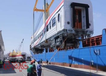 وزير النقل يعلن وصول دفعه جديدة من عربات السكك الحديدية