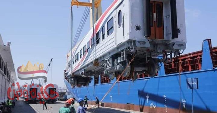 وزير النقل يعلن وصول دفعه جديدة من عربات السكك الحديدية