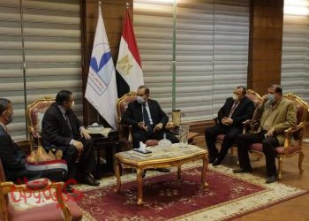 انعقاد مجلس جامعة كفرالشيخ بحضور المحافظ