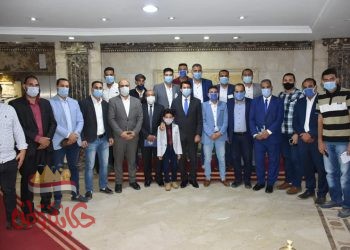 “صبحى ” يلتقي بمجموعة شباب من محافظة الشرقية