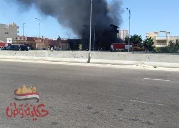 عاجل … حريق هائل على طريق الساحل الشمالي بالاسكندريه