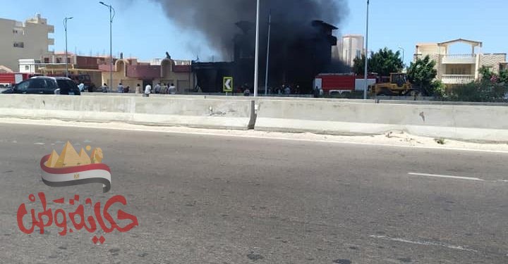 عاجل … حريق هائل على طريق الساحل الشمالي بالاسكندريه