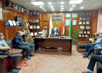 وكيل وزارة الصحة بالشرقية يجتمع بمديري المستشفيات بالمحافظة