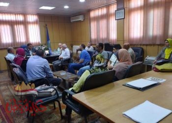 قيادات الزراعة والبيئة بالبحيرة يجتمعان لمنع ظاهرة السحابة السوداء بمراكز المحافظة