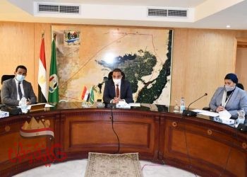 محافظ الفيوم يترأس اجتماع اللجنة العامة لحماية الطفولة