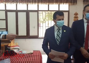 “وزير الشباب “يدلي بصوته في انتخابات مجلس الشيوخ بالشروق