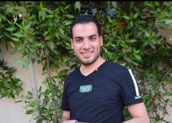 إِيَّاكَ نَعْبُدُ وَإِيَّاكَ نَسْتَعِينُ