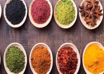 البهارات والتوابل 