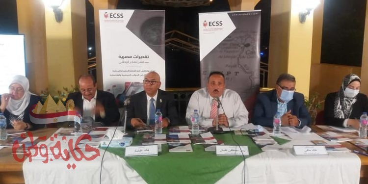 خبراء يؤكدون على استمرارية تنافس الصحف الورقية