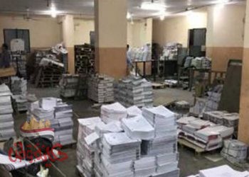 ضبط مطبعة بالقاهرة بدون تصريح وبها إستيكرات حكومية “مزورة”