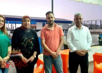 اجتماع فى نادى الأطباء مع بعض أعضاء المجموعة الاستشارية لجنة الإعلام