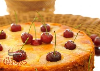 كيكه الأناناس والكرز