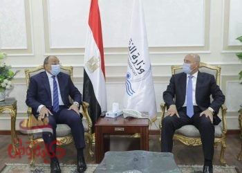 “الوزير ” و”شعراوى” يتابعان معدلات تنفيذ أعمال رصف وتطوير ورفع كفاءة الطرق المحلية داخل 12 محافظة