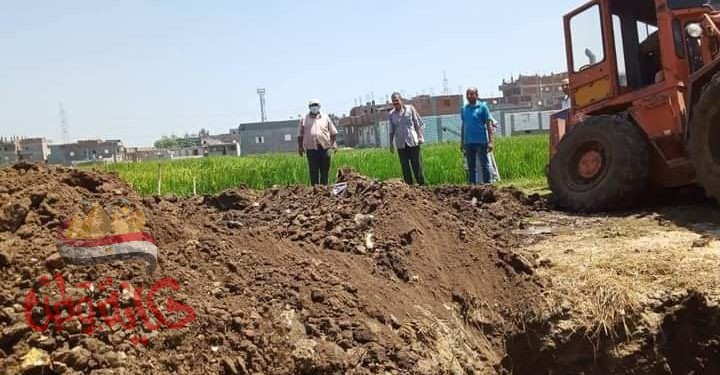 إزالة حالتي تعدي على مساحة ٢٥٠ م٢ بمركزي إدكو وأبو حمص .