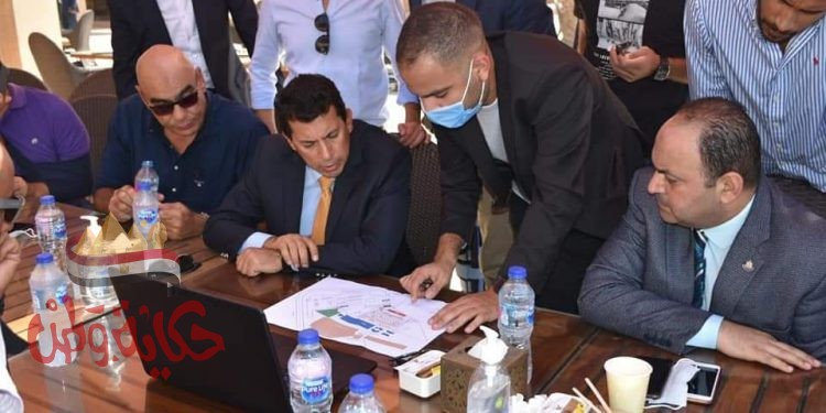 صبحى ” يتفقد موقع إقامة قرعة مونديال العالم لليد 2021