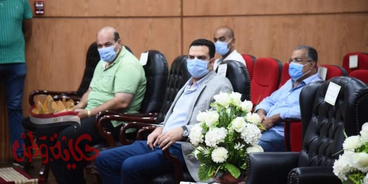 آخر مستجدات الأعمال بالمشروعات الخدمية والتنموية الحالية .