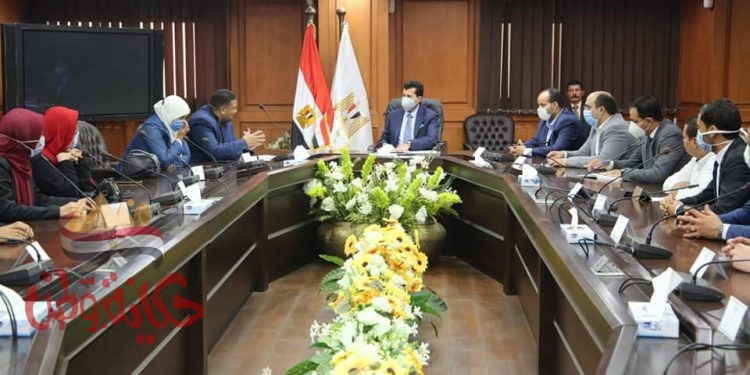 وزير الشباب والرياضة يلتقي الإتحاد العام لشباب سوهاج