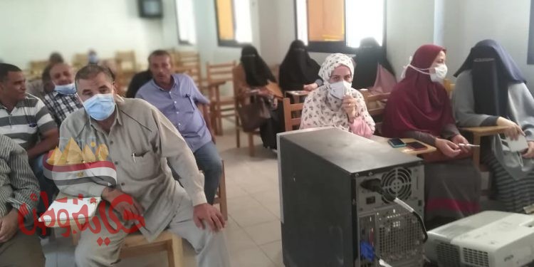 دورات تدريبية على اعمال المسح الميدانى للبلهارسيا بالفيوم