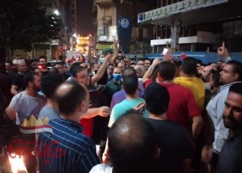 وقفه احتجاجيه مساء اليوم لعشرات المدرسين أمام مجمع محاكم طنطا