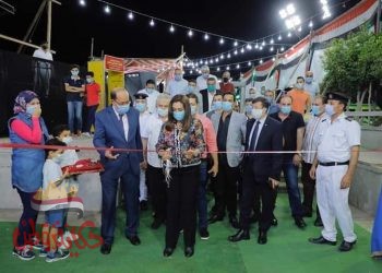 محافظ دمياط تفتتح معرض “العودة للدراسة” بمنطقة كورنيش النيل
