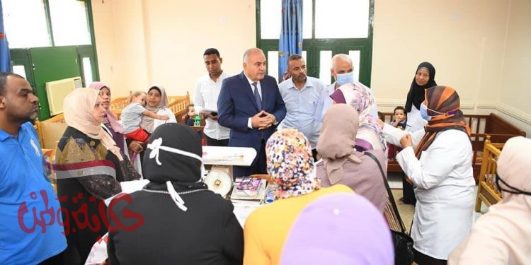 أشرف الداودي يتفقد مركز إيواء الأطفال المعثور عليهم بمركز الصحة الأوروبي