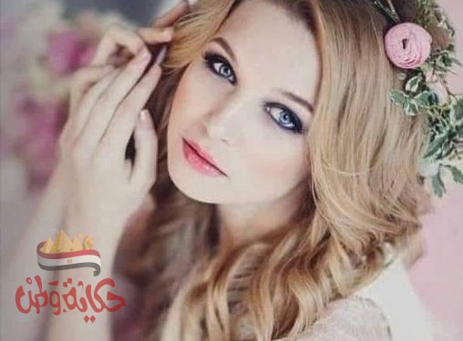 رحلة في عالم المراة