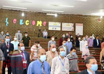 رئيس جامعة جنوب الوادي يفتتح المؤتمر السادس لشباب الباحثين للعلوم الأساسية والهندسية