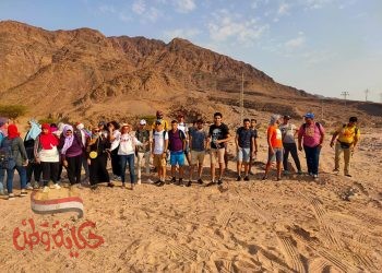 “وزير الشباب “يلتقى  الشباب المشارك في أولى معسكرات التحدي والمغامرة