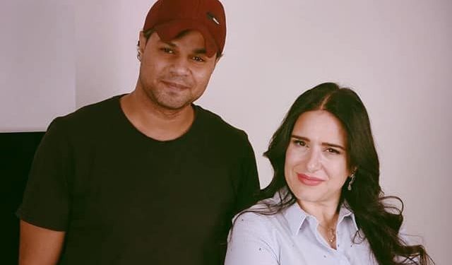 الكاتب الصحفى محمد الهاوى يكشف أزمات صناعة السينما عبر”نجوم الفن”