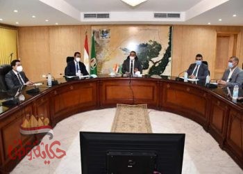 الفيــــــوم : الأنصاري يجتمع بمسئولي الجمعيات الزراعية ورؤساء الوحدات المحلية بإطسا