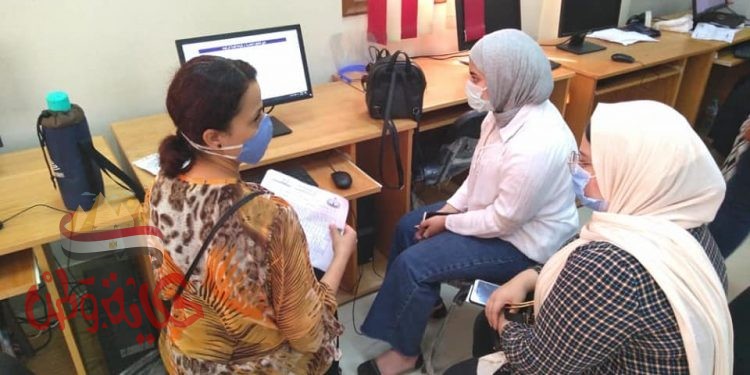 استمرار توافد طلاب المرحلة الثانية على مكاتب تنسيق جامعة كفرالشيخ