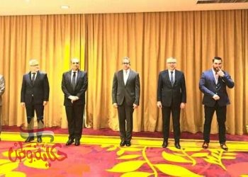 العناني يتوجه إلى بولندا لعقد عدد من اللقاءات المهنية لبحث الحركة السياحية إلى مصر