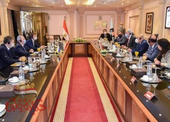 العربية للتصنيع تستقبل سفير روسيا ومباحثات “التراس” و “بوريسينكو” لإنتاج اللقاح الروسي «سبوتنيك 5» لعلاج فيروس كورونا