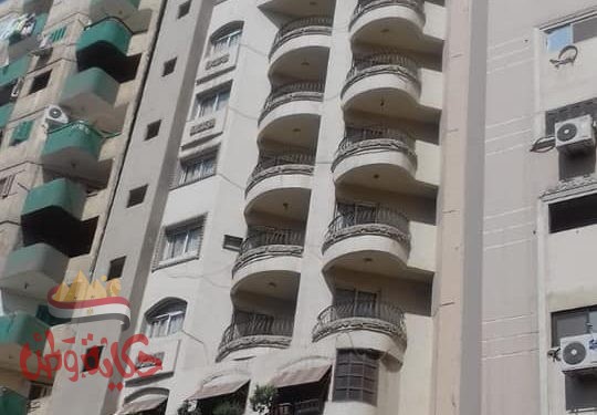 وسيم قنديل يشن حملة مكبرة لإزالة ٣ ادوار مخالفة بفندق بانوراما شارع النحاس بطنطا