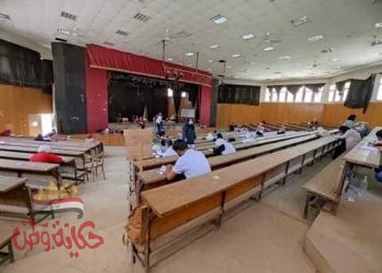 طلاب الدراسات العليا بجامعه المنيا فى أول ايام الامتحان بجميع الكليات