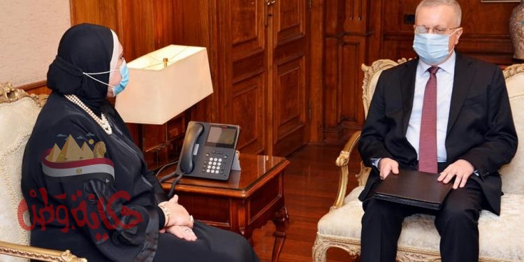 “نيفين جامع “تبحث مع سفير روسيا بالقاهرة سبل تعزيز التعاون الاقتصادي المشترك بين البلدين