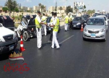 تكثيف الحملات المرورية بمحاور القاهرة والجيزة لرصد المخالفين لقواعد المرور